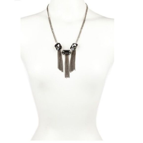 T&J Designs Jewelry - 10/$25🦋 T&J Designs Gun Metal Tassel & Gem Necklace